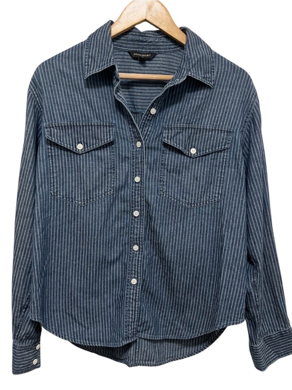 Banana Republic Striped Denim Long Sleeve Button Up Shirt Size Small